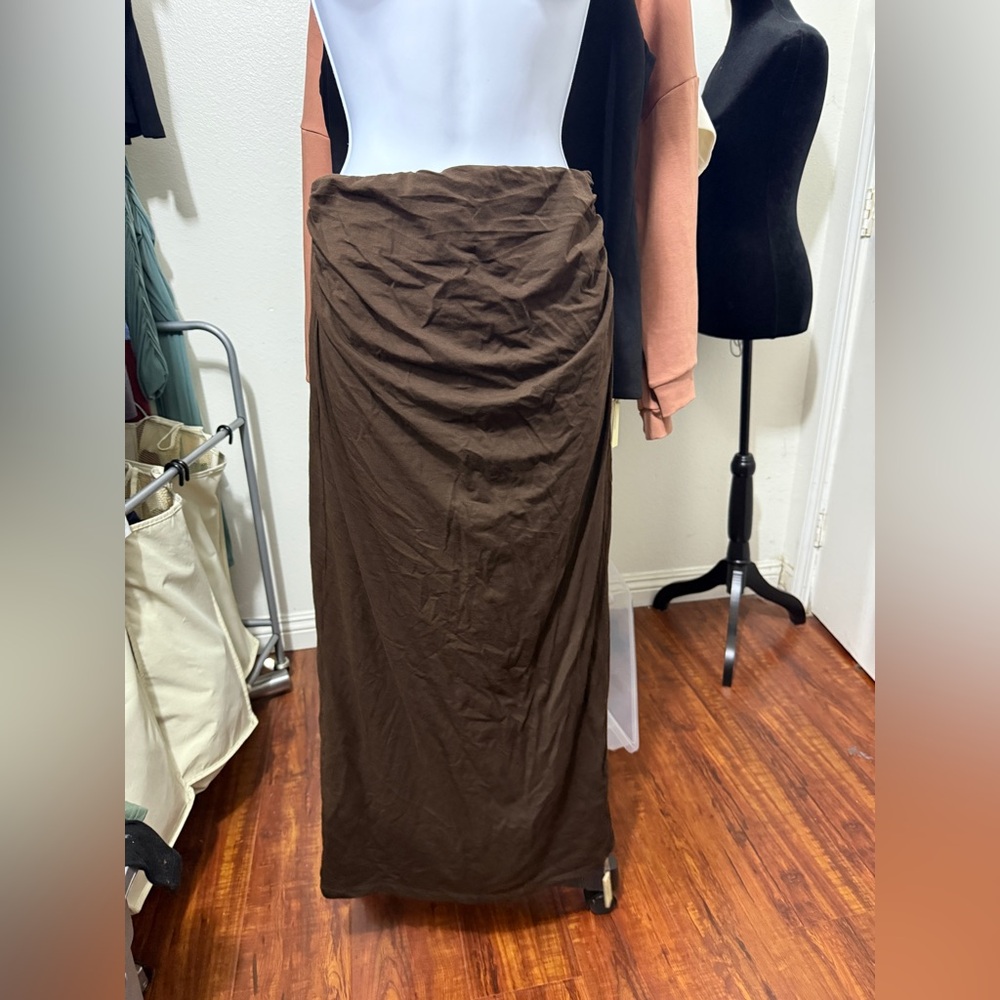 OGL Pencil Midi Skirt